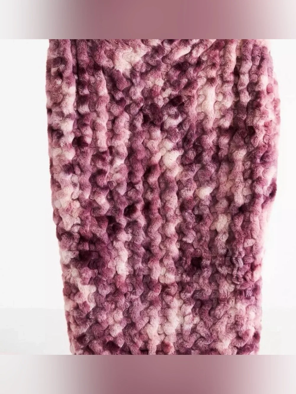 Anthropologie Luxe Faux Fur Throw Blanket in Dark Purple pink multi